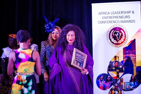 Heart of Service and Empowerment Award