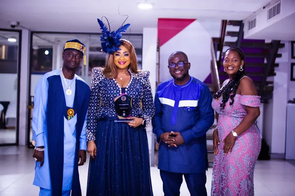 Heart of Service and Empowerment Award