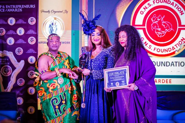 Heart of Service and Empowerment Award